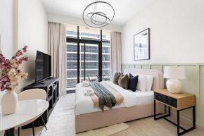 Silkhaus Luxurious Studio in High End Neighborhood